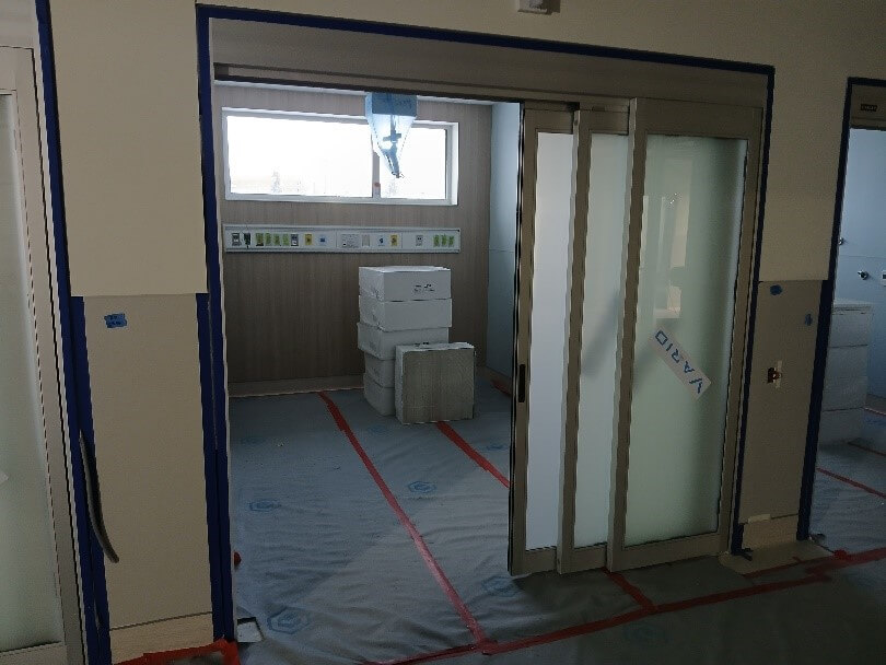 construction of the Emergency department exam room at the Portage Regional Health Centre