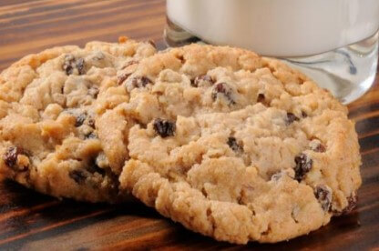 Oatmeal Raisin Cookies